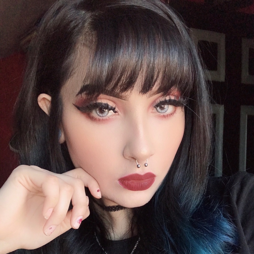 Meet your Posher, Erika